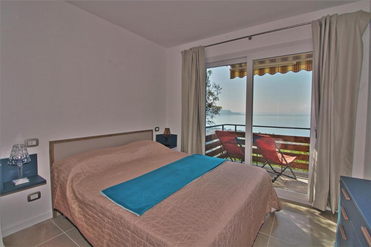 Oriolo Apartment Toscolano Maderno Exterior photo