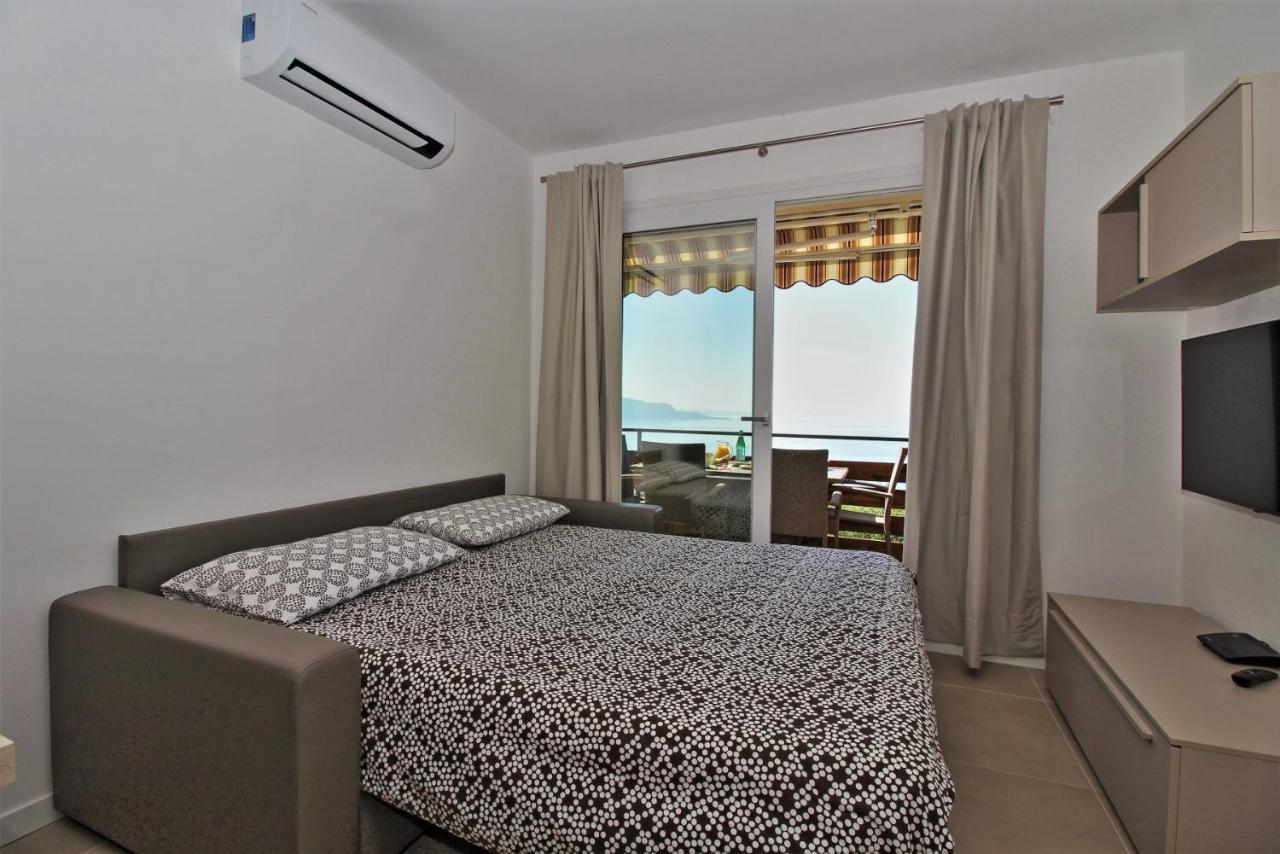 Oriolo Apartment Toscolano Maderno Exterior photo